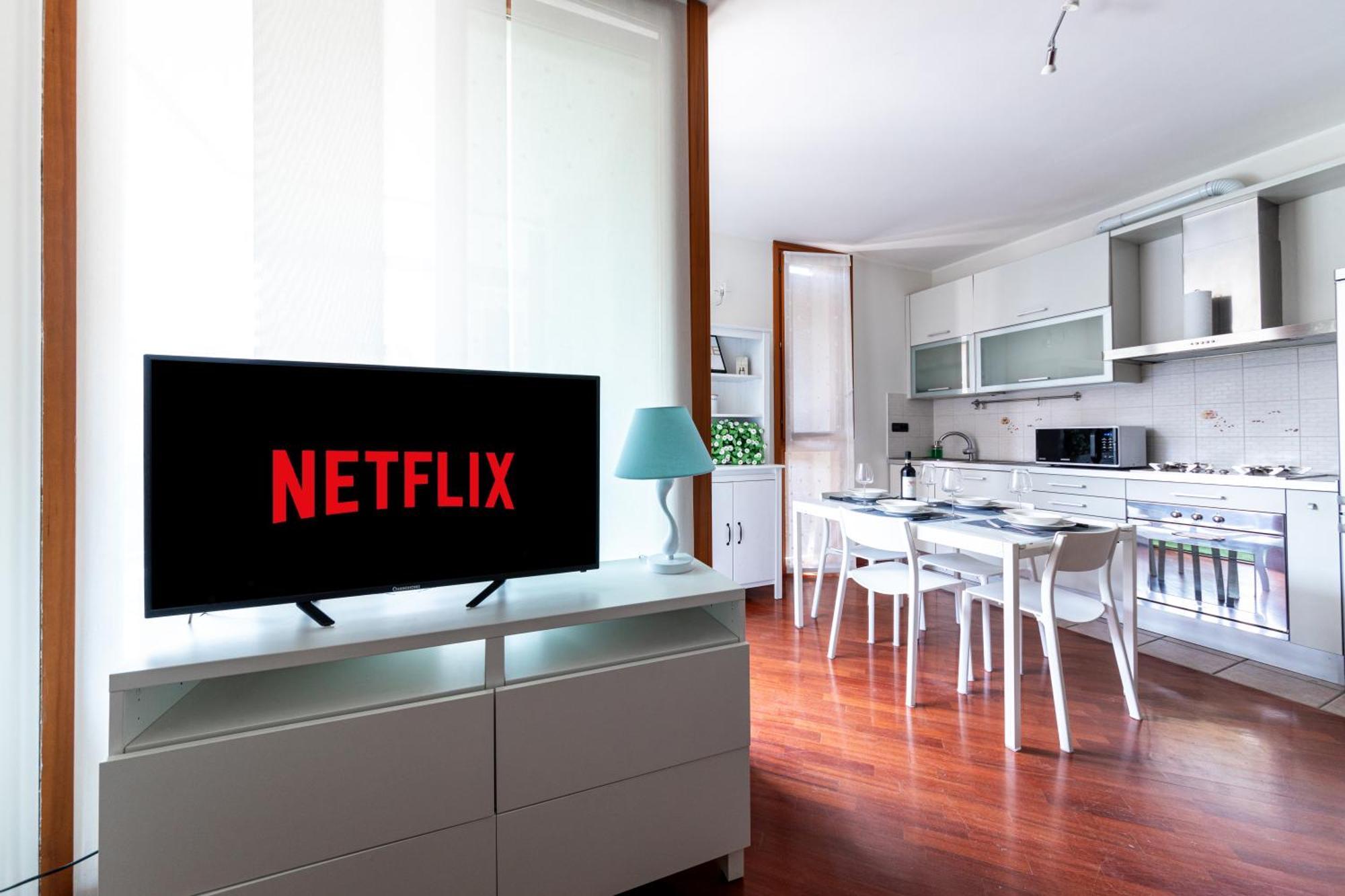 Appartamento Caterina A 5 Minuti Da Milano Fiere E San Siro Con Wifi-Netflix-Free Parking ภายนอก รูปภาพ