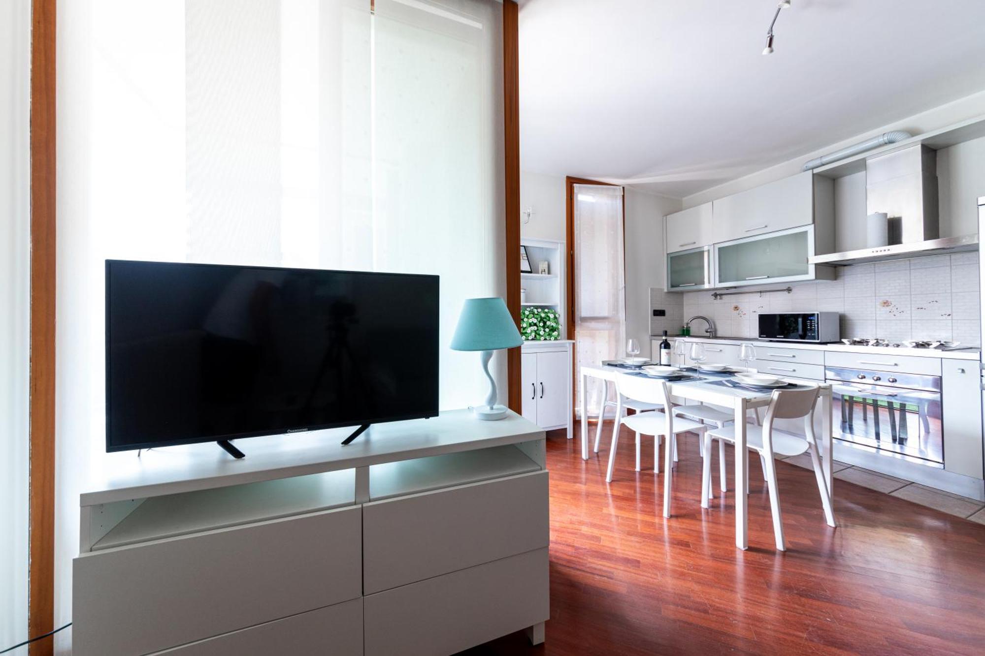Appartamento Caterina A 5 Minuti Da Milano Fiere E San Siro Con Wifi-Netflix-Free Parking ภายนอก รูปภาพ